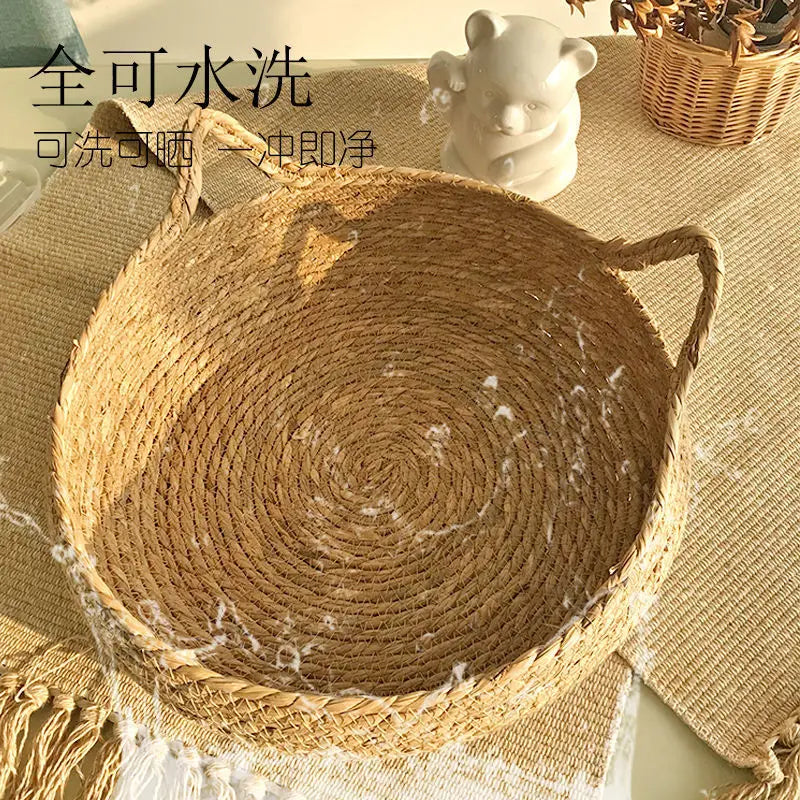 Weaved Basket Cat Bed