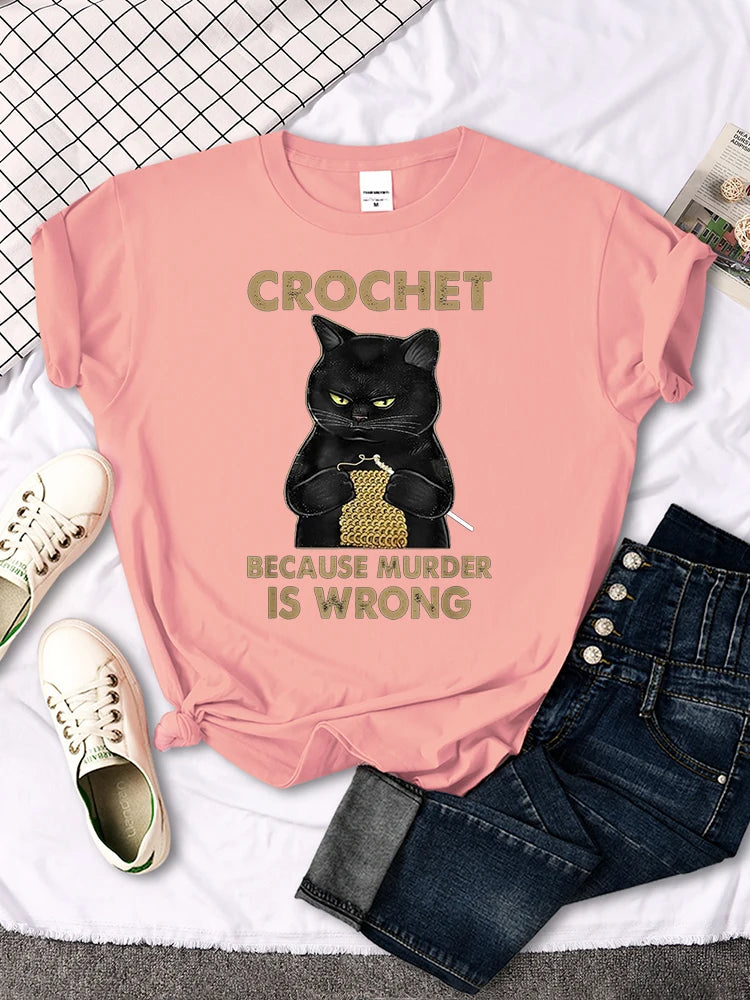 "Crochet Because Murder Is Wrong"Black Cat T-shirt