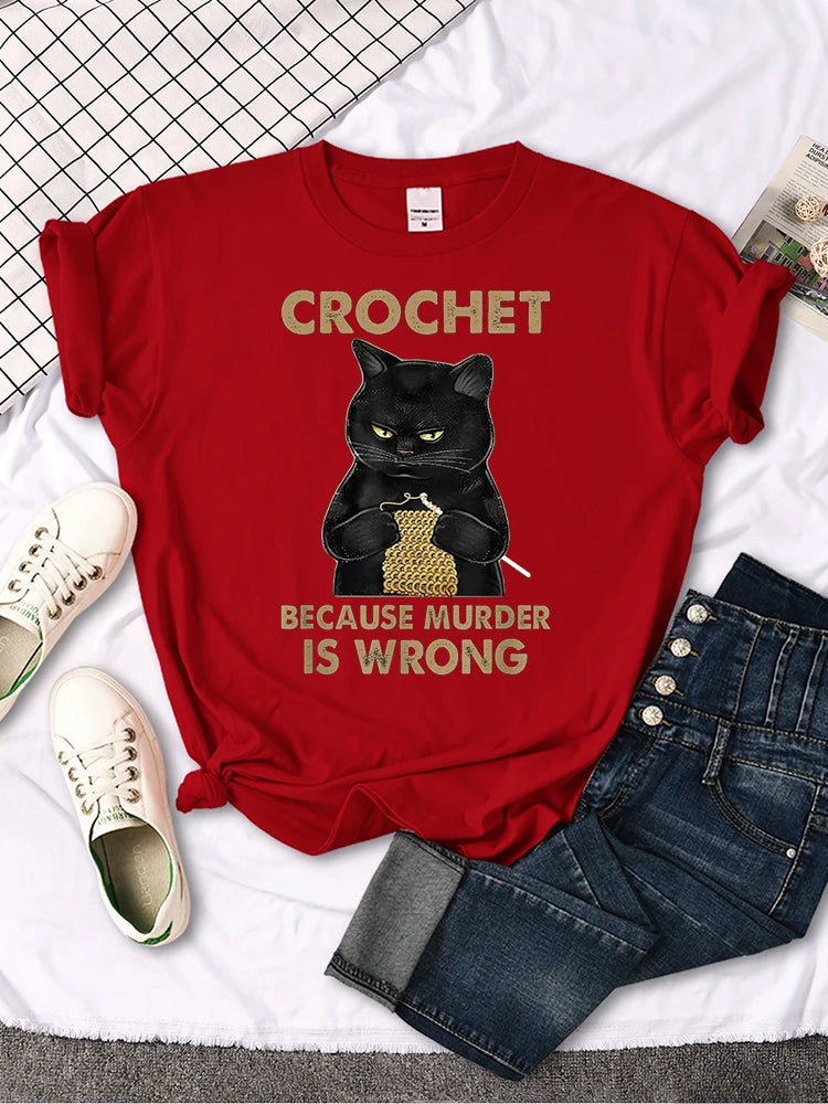 "Crochet Because Murder Is Wrong"Black Cat T-shirt