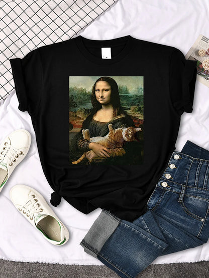 Mona Lisa Cat T-shirt