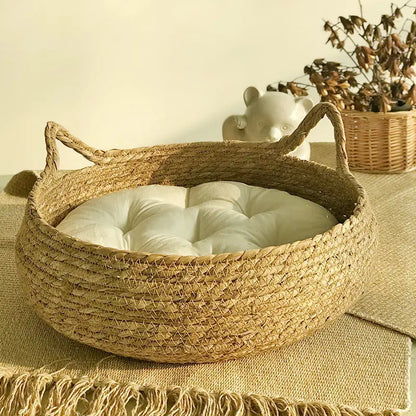 Weaved Basket Cat Bed