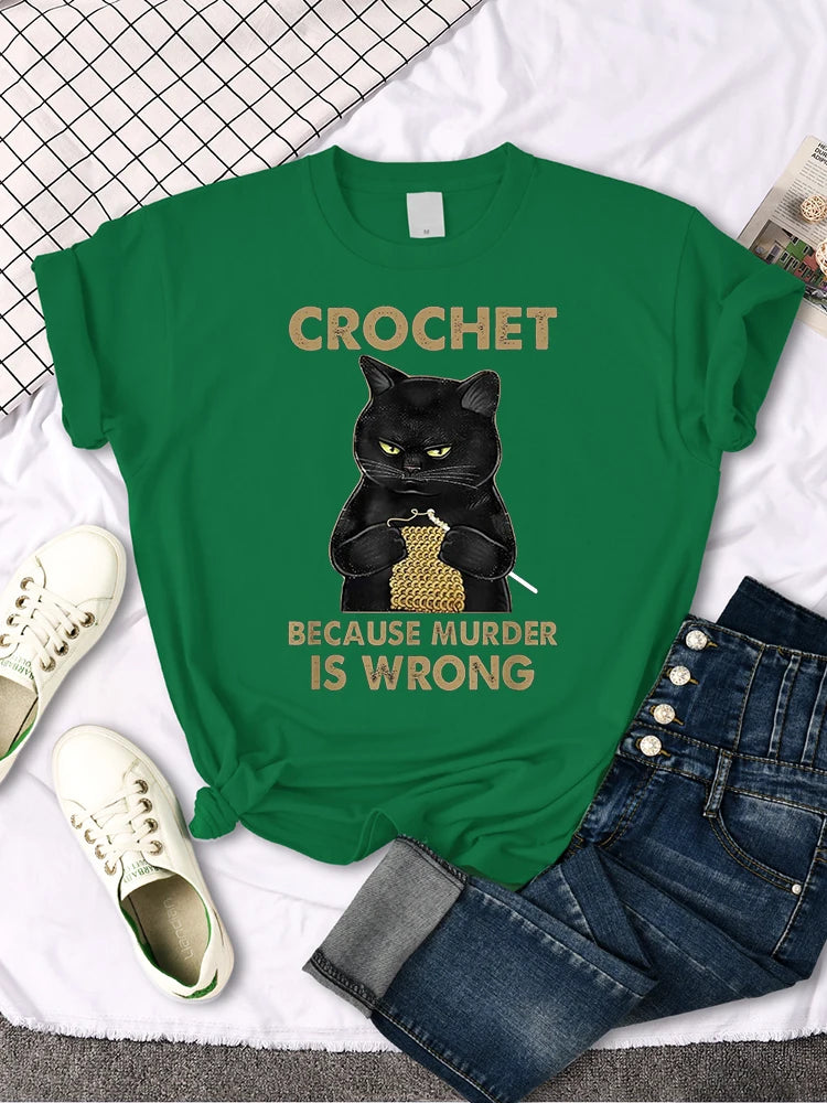 "Crochet Because Murder Is Wrong"Black Cat T-shirt